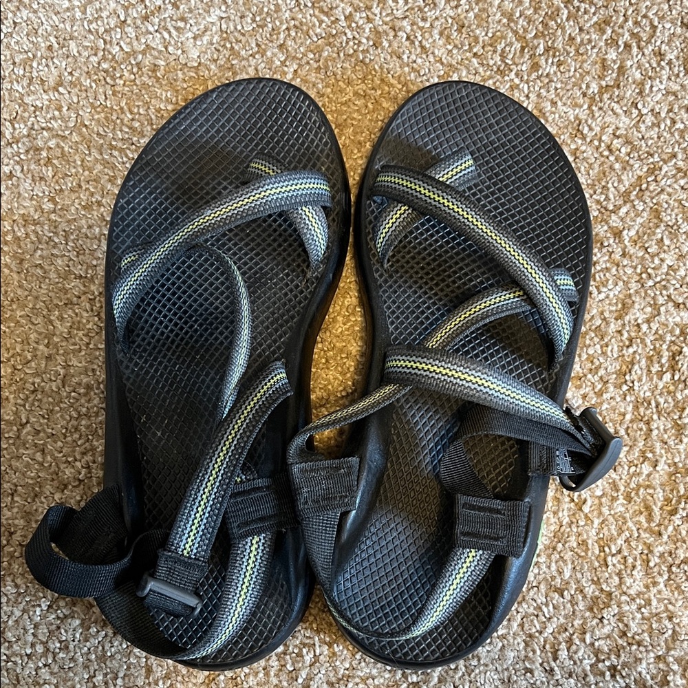 Chaco Z2 Classic Gray Sandal Men’s Size 11